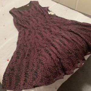 ⭐️⭐️ 2 x's Host Pick ⭐️⭐️ NWT - Tommy Hilfiger Purple Lace Overlay Dress -Sz 14